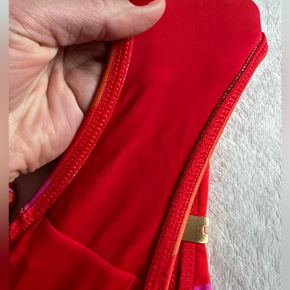 🌟 Vix Artsy Bia Tube swimsuit. Top and 2 bottoms. USED. Perfect condition🌟 - Picture 10 of 10